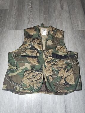 Northwest Territory Camo Hunting Vest Mens Size XL Woodland